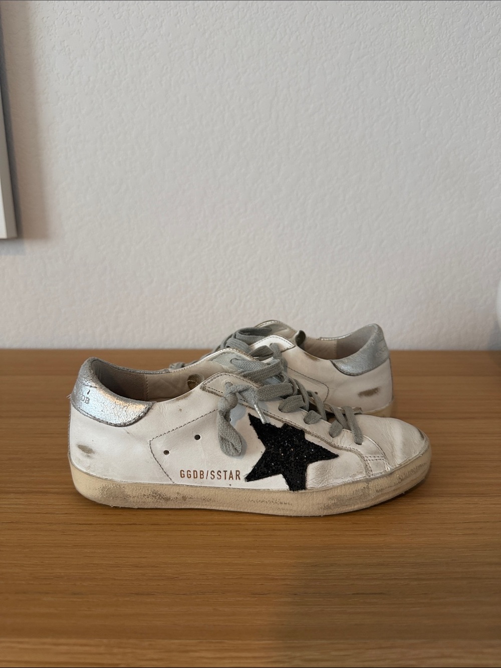 Golden Goose Womens White Leather Sneakers with Black Star and Silver Heel